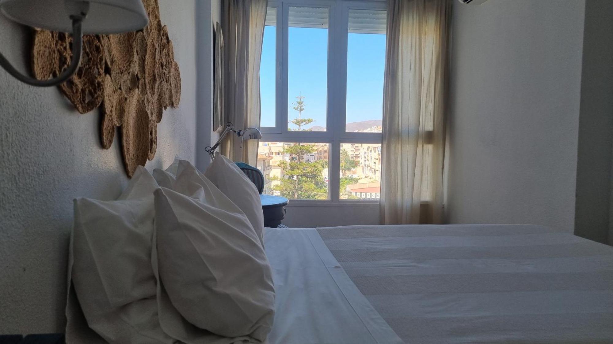 Neptuno Torrecilla Beach Nerja Zewnętrze zdjęcie