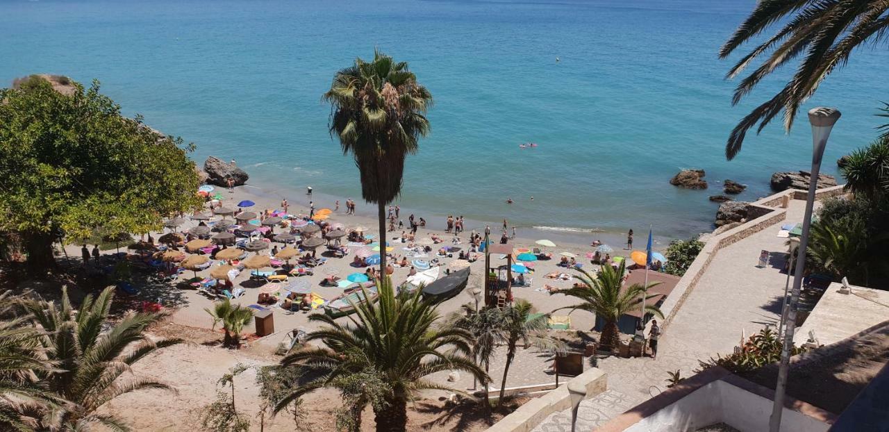 Neptuno Torrecilla Beach Nerja Zewnętrze zdjęcie
